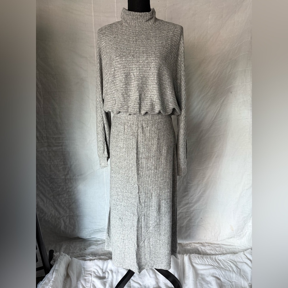 Catherine Malandrino. Maxi, mock neck sweater dress. Size L